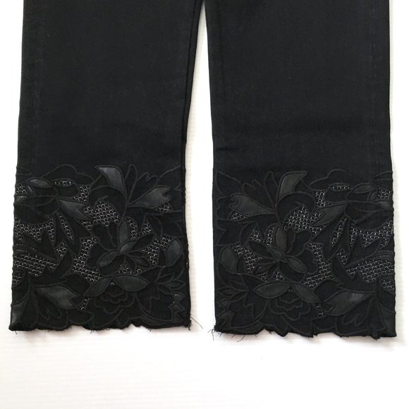 Liverpool Kayden Floral Embroidered Cropped Jeans - Picture 4 of 9